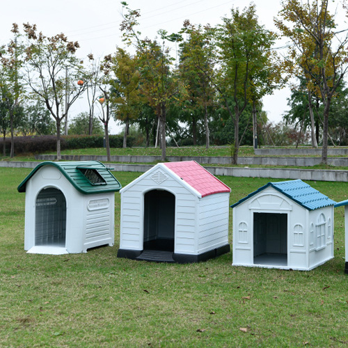 Spuitgieten van hondenhokken