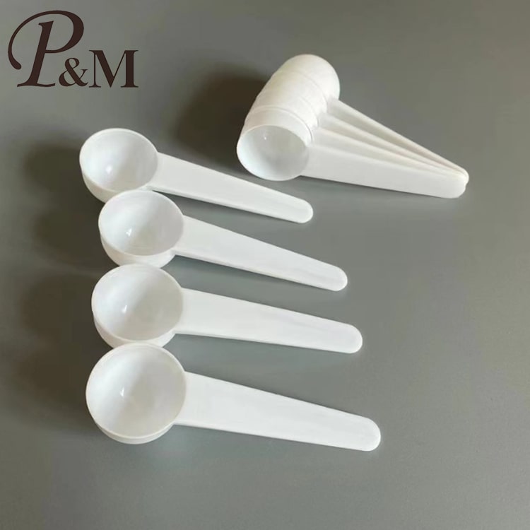 Plastic koffie roerder lepels gieten